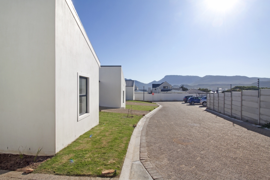 2 Bedroom Property for Sale in Capri Western Cape